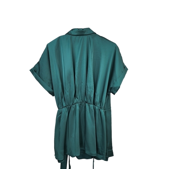 Buckle X Red By BKE Women's Green Satin Surplice Tunic Top - L - Picture 5 of 8